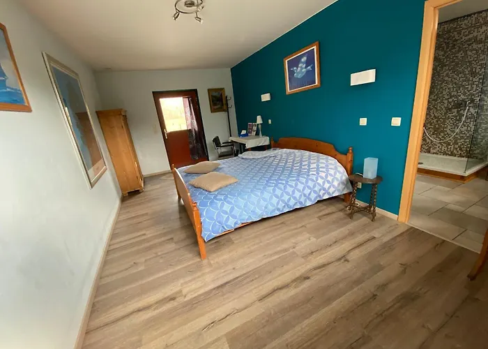 Bed & Breakfast Forges De Pernelle *